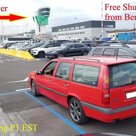 Luxury W Garage Happy 1 Апартаменты *