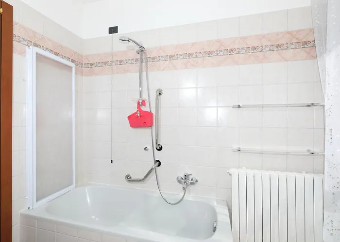 Luxury W Garage Happy 1 * Bérgamo