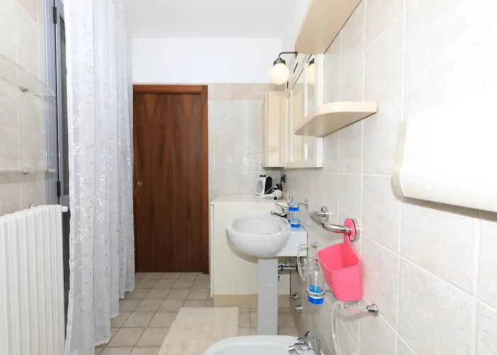 Apartamento Luxury W Garage Happy 1 *