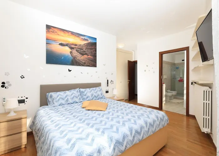 Luxury W Garage Happy 1 Bérgamo