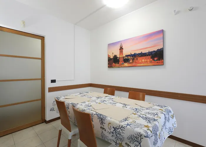 Apartamento Luxury W Garage Happy 1