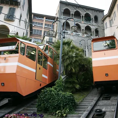 Luxury W Garage Happy 1 *