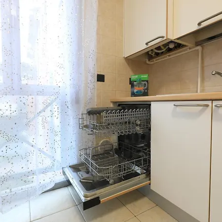 アパート Luxury W Garage Happy 1